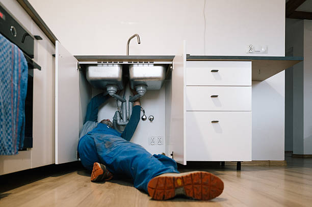 Professional Leak Detection technician working in Braham, MN
